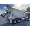 Image 4 : 2015 MACK GU713 Concrete Mixer / Pump Truck