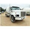 Image 4 : 2007 INTERNATIONAL 5600i PAYSTAR Concrete Mixer / Pump Truck