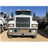 Image 6 : 2007 MACK CHN613 Day Cab Truck