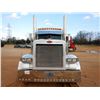 Image 5 : 2005 PETERBILT 379X Sleeper Truck