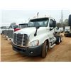 Image 1 : 2012 FREIGHTLINER CASCADIA Day Cab Truck