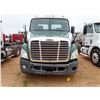 Image 2 : 2013 FREIGHTLINER  Day Cab Truck