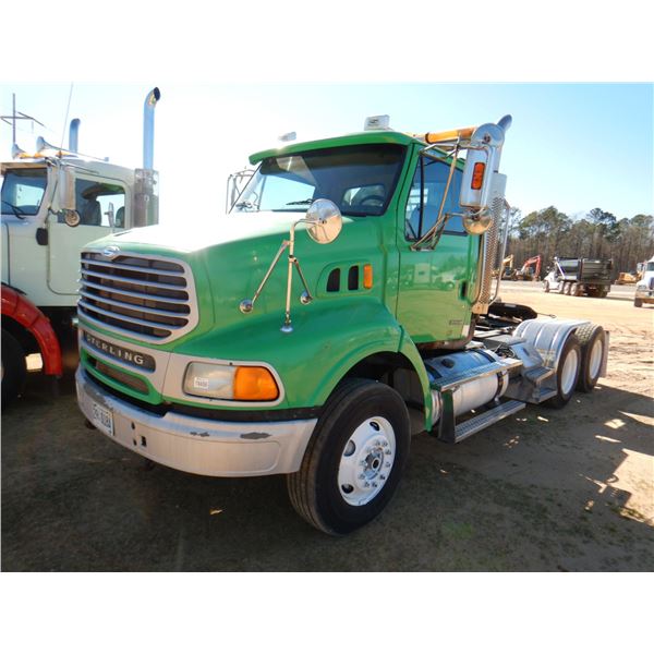 2006 STERLING  Day Cab Truck