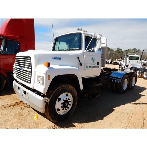 1995 FORD L9000 Day Cab Truck