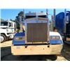 Image 2 : 2002 KENWORTH W900 Day Cab Truck