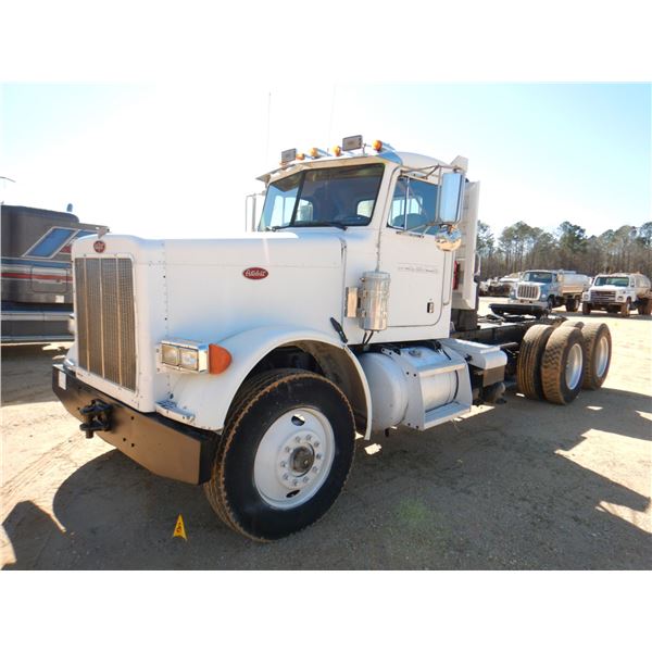 1993 PETERBILT 357 Day Cab Truck