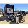 Image 2 : 2000 FREIGHTLINER CLASSIC XL Sleeper Truck