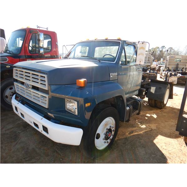 1993 FORD F800 Day Cab Truck
