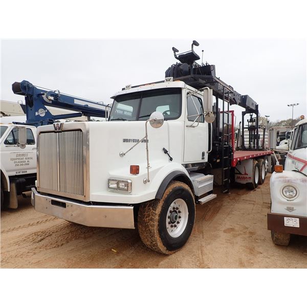 2004 WESTERN STAR 4900 SA Boom / Crane Truck