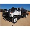 Image 1 : 2001 GMC C7500 Sprayer Truck