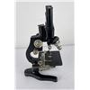 Image 9 : Leitz Wetzlar Microscope