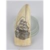 Image 1 : Alaskan Inuit Eskimo Scrimshaw Whales Tooth
