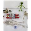 Image 3 : Collection of Assorted Collectables