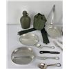 Image 2 : Collection of US Army Mess Kits