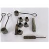 Image 3 : US Army Powder Scoops and Measure