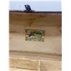 Image 3 : Steamer trunk - dome top c/w tray - 30" W X 18" H X 16" D