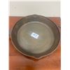 Image 2 : Cast frying pan - Lodge USA, 10 SK, 12" diameter