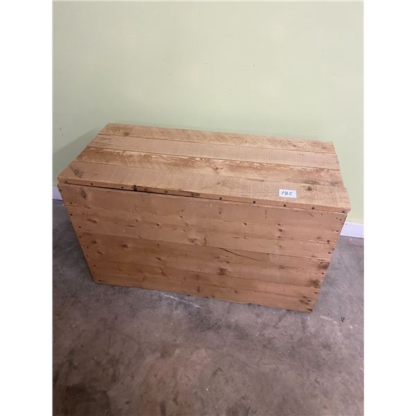 Wooden crate, lift top 35" W X 21" H X 16" D