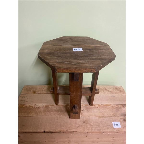 Oak accessory table 18"H X 15"W arts & crafts style