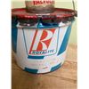 Image 2 : Royalite grease pail and Valvoline 5 lb grease can