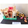 Image 1 : 1974 FISHER PRICE CASTLE WITH ACCESSORIES INCLUDING RARE PINK DRAGON