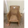 Image 1 : Childs Wicker Rocker