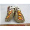 Image 1 : Pair of Vintage Childs Moccasins