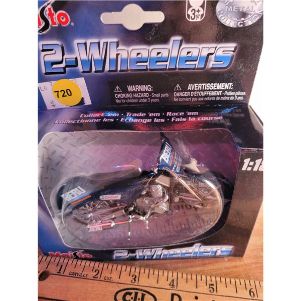 1:18 BMW-Beru 2 wheelers NIB 2003
