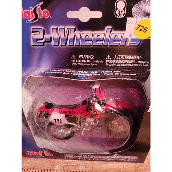 1:18 Honda 2 Wheelers NIB 2003
