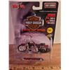 Image 1 : 1:24 Harley Davidson 2001 FXSTS Springer Softail NIB 2002