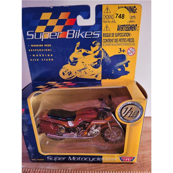 1:18 Super Bikes Honda CBX NIB