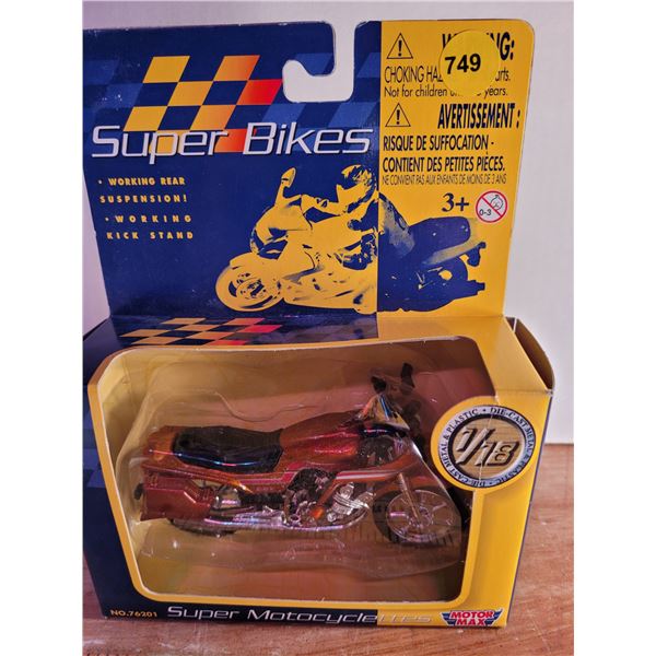 1:18 Super Bikes Honda CBX NIB