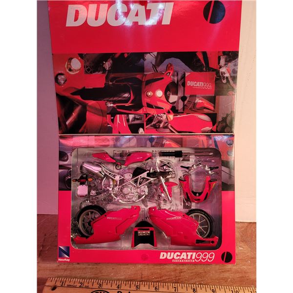 1:12 Ducati 999 Model Kit Never assembled NIB