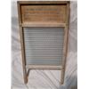 Image 4 : Snow Wash Columbia Glass Washboard 12x24in.