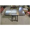 Image 1 : Small Fold up/Extendable Table - 30x21x21in.