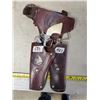 Image 1 : CAP GUNS W/ LEATHER HOLSTER