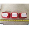 Image 3 : 3 PYREX FRIDGE DISHES (NO LIDS)