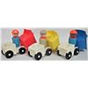 Image 3 : Vintage Fisher Price Little People 3 1965-70 #979 Dump Trucks / 3 Contruction Workers