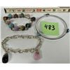 Image 1 : 3 Costume Jewellry Bracelets