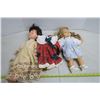 Image 3 : 2 old ornamental dolls