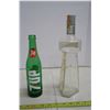 Image 2 : CN Tower whisky bottle and old 7up bottle