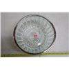 Image 3 : Glass serving bowl with metal rim