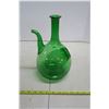 Image 1 : Green wine bottle