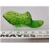 Image 3 : Daisy + button pattern green glass shoe