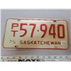 Image 1 : 1975 P.T. Saskatchewan license plate