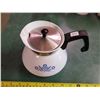 Image 2 : Corning Ware Tea Pot & Coffee Pot