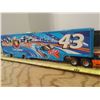Image 4 : Franklin Mint Die Cast 20" R. Petty Tractor Trailer - Detailed for his racing cars