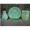 Image 1 : 3 pieces Jadeite glass