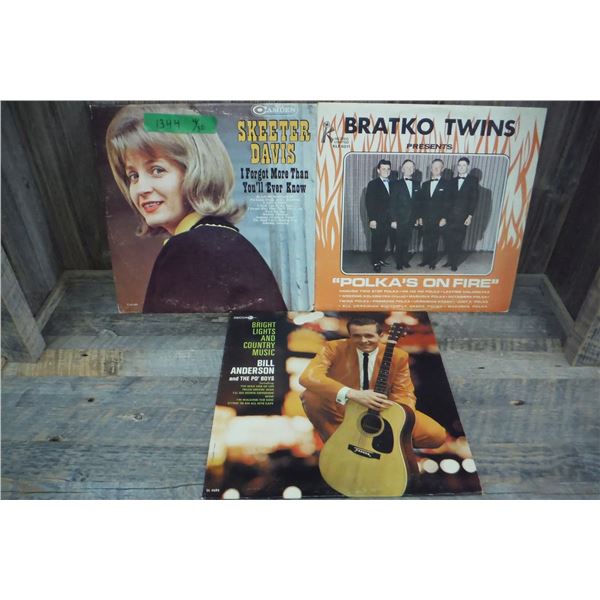 3 records, Skeeter Davis, Bratko twins, Bill Anderson