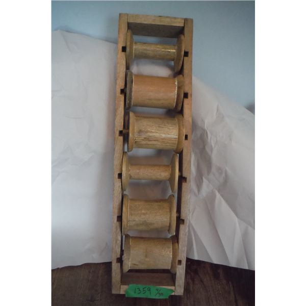 6 wooden spools and case